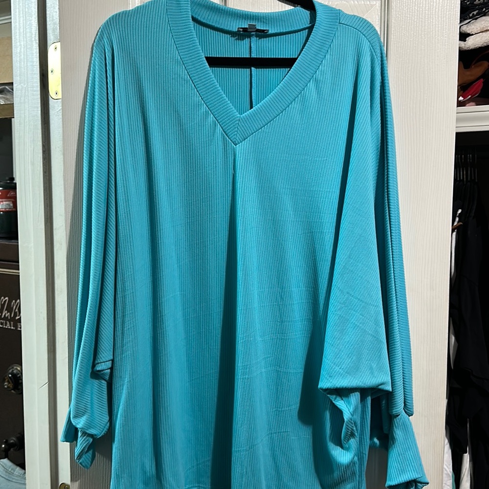 White Birch aqua blue dolman sleeve ribbed top